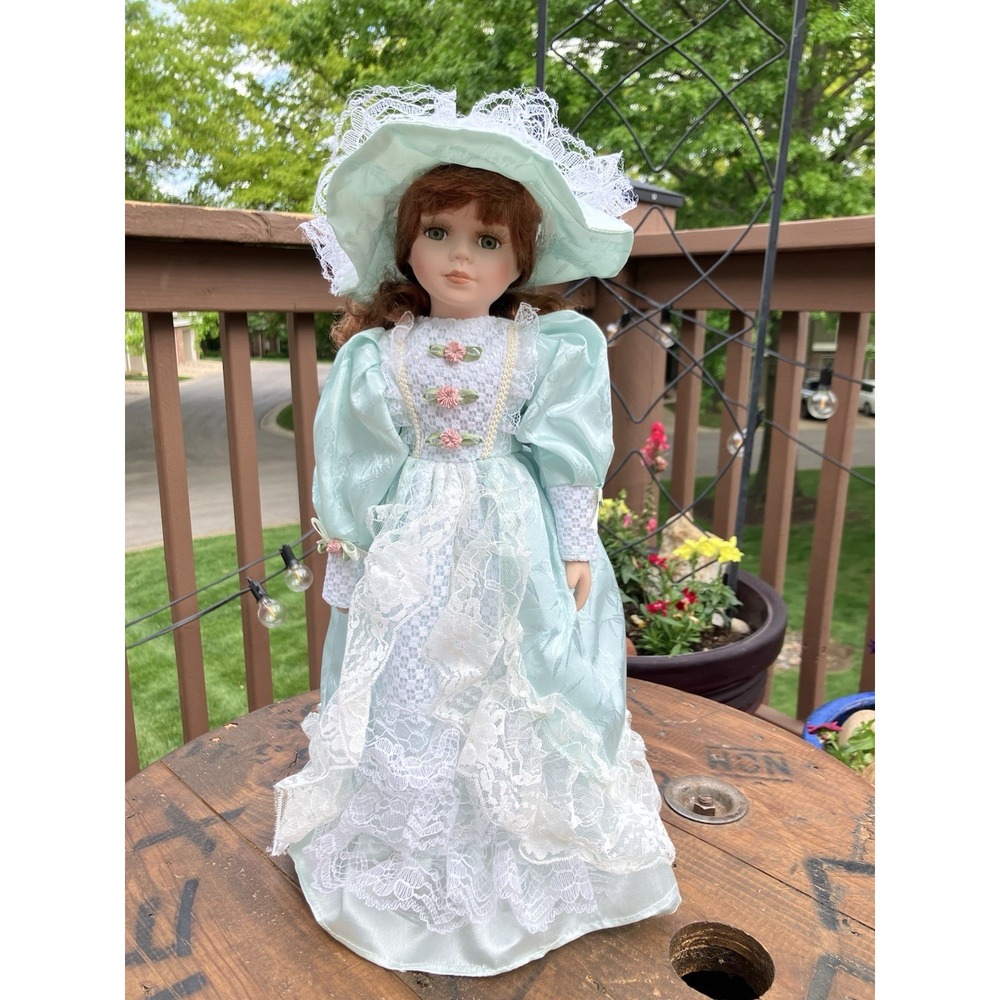 Vintage Cathay Collection Porcelain Doll Green Dress Lace Hat 16" w/ Box